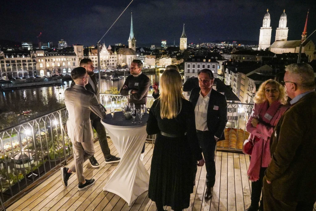 Réception sur le toit-terrasse du Satellite Office Zürcherhof